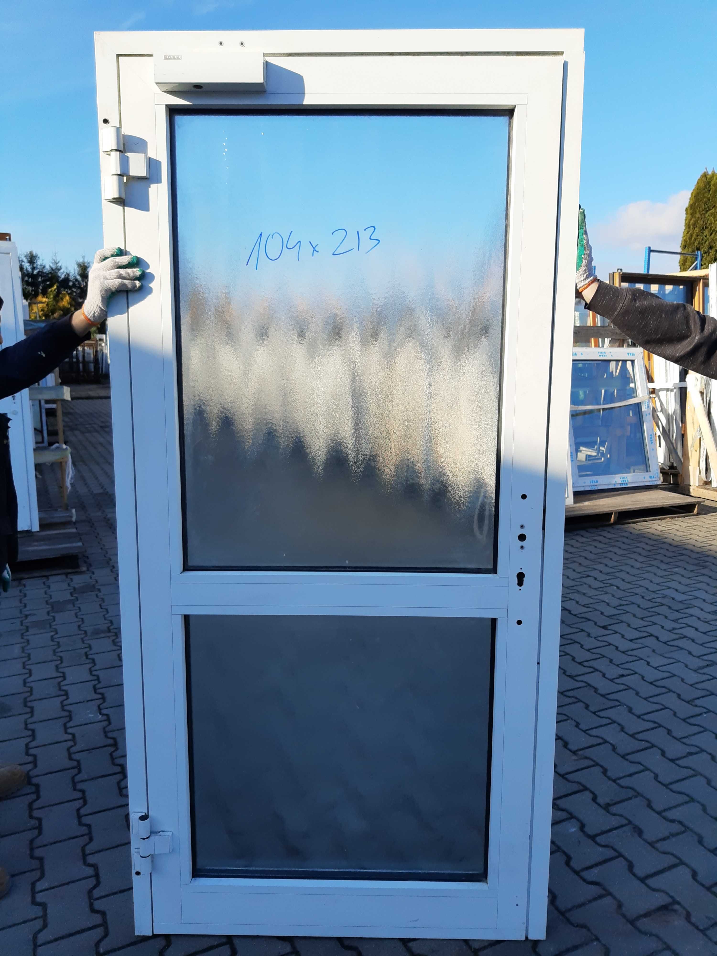 Drzwi aluminiowe 104x213 Używane