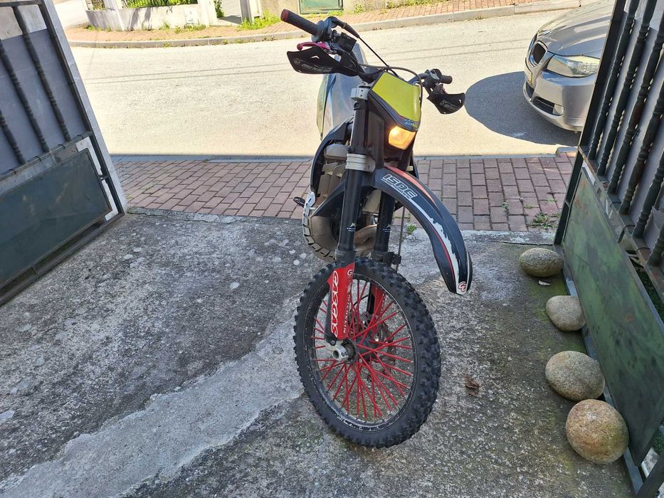 GAS GAS 200 2T Enduro/ Aceito troca estrada