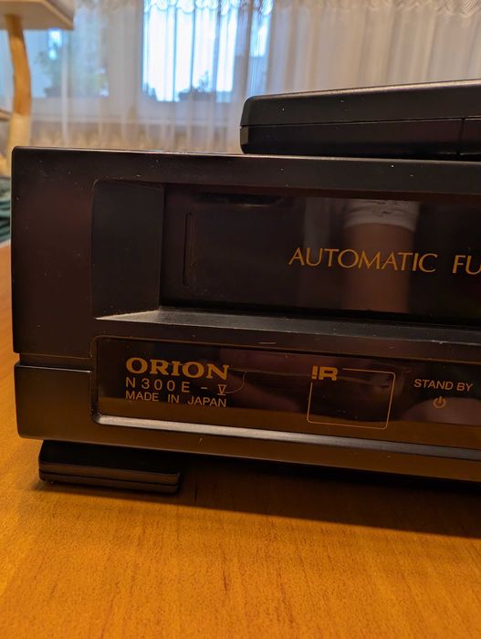 VHS Orion N300E + pilot
