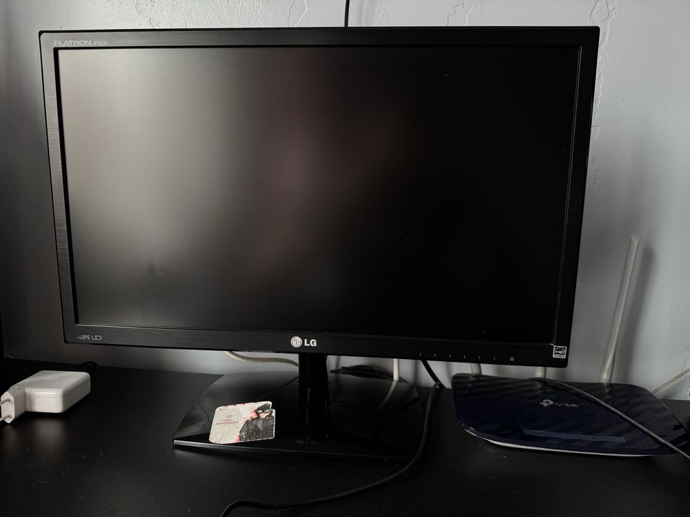 Монитор FLATRON IPS235T - BN