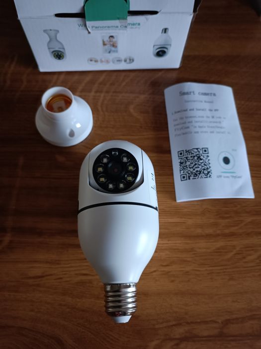 Câmara Wi-Fi 360 nova na caixa