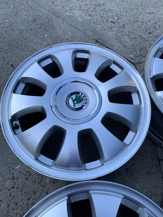 Продам диски литі 5/100/16 оригінал шкода