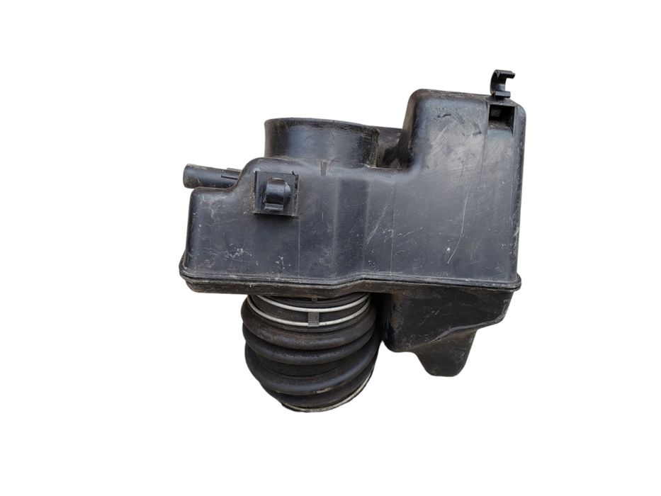 Резонатор воздушного фильтра Lexus RX300 2003-2009 разборка