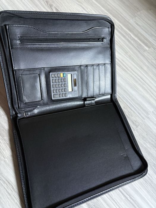 Aktówka biurowa bordowa skórzana