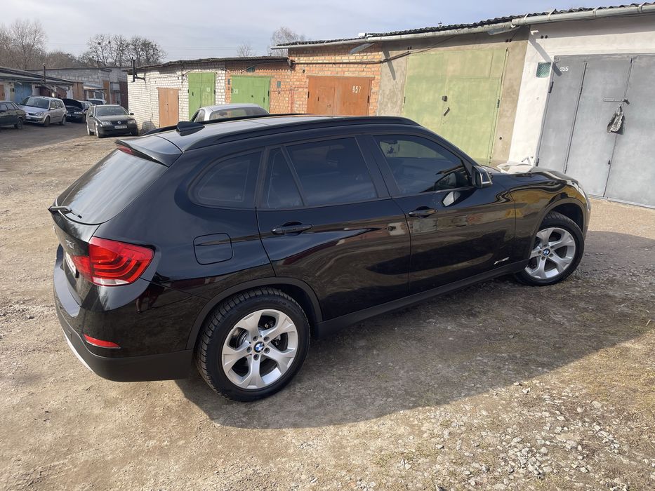 Продам авто BMW x1, 245 к.с., бензин