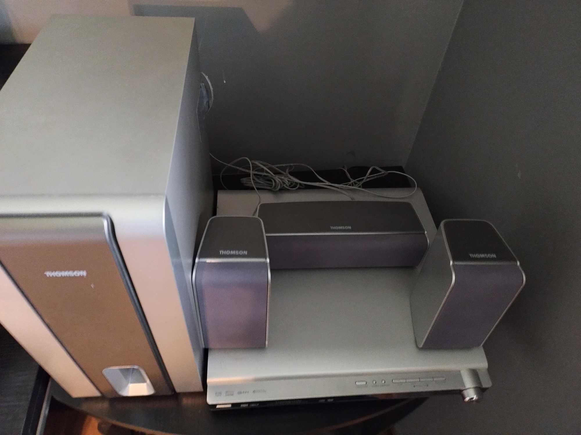 Kino domowe Thomson DPL907VD