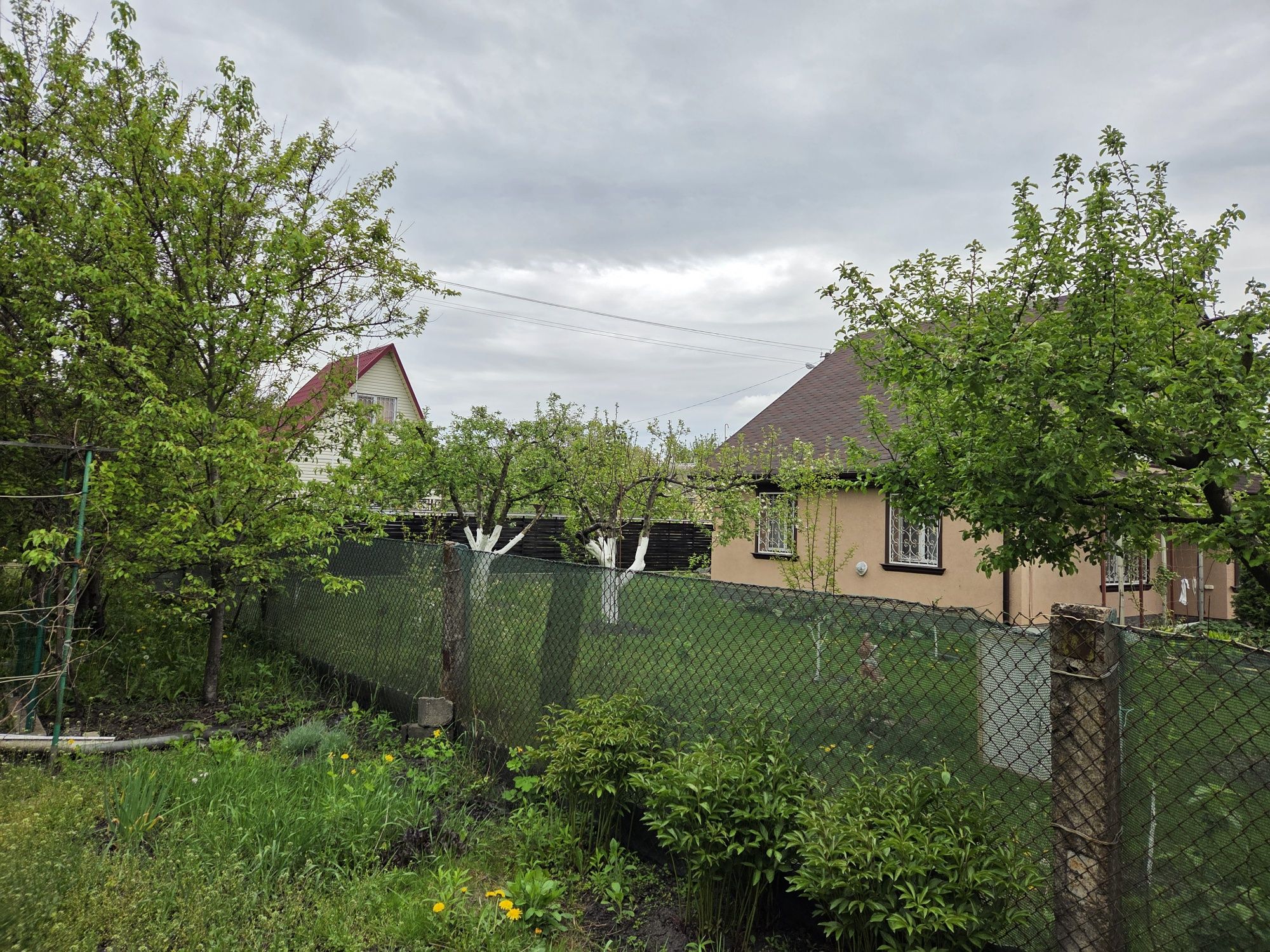 Будинок капітальний з газом біля озера, ділянка 6 сот. Село Заворичі,