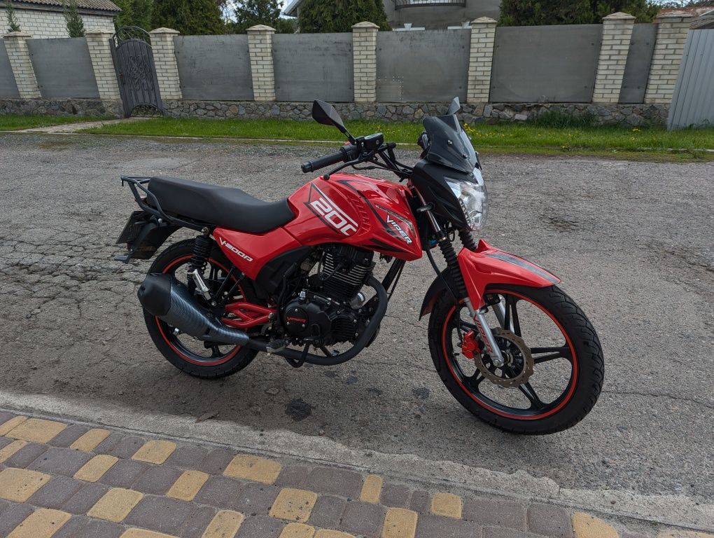 Мотоцикл viper v200p
