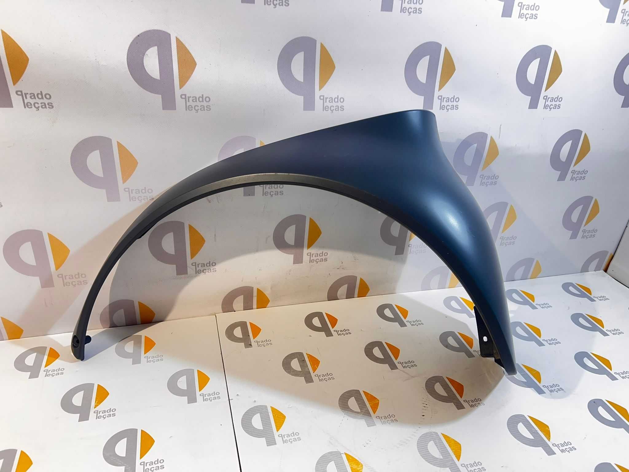 NOVO guarda lamas trás esquerdo smart fortwo 450 1G 2G