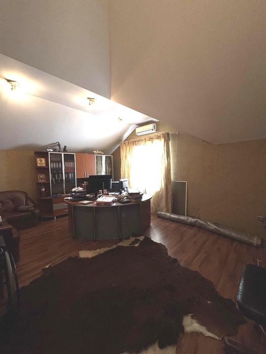 Розкішний будинок в Золотому Трикутнику (189-473)