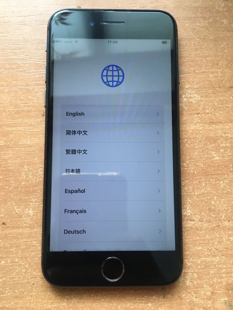 Iphone 8-64GB заблокований icloud