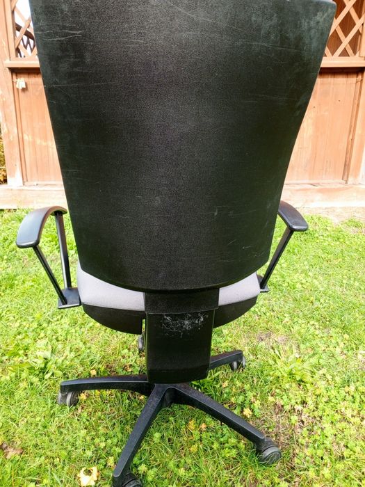 Fotel Biurowy Rim Obrotowy Krzesło