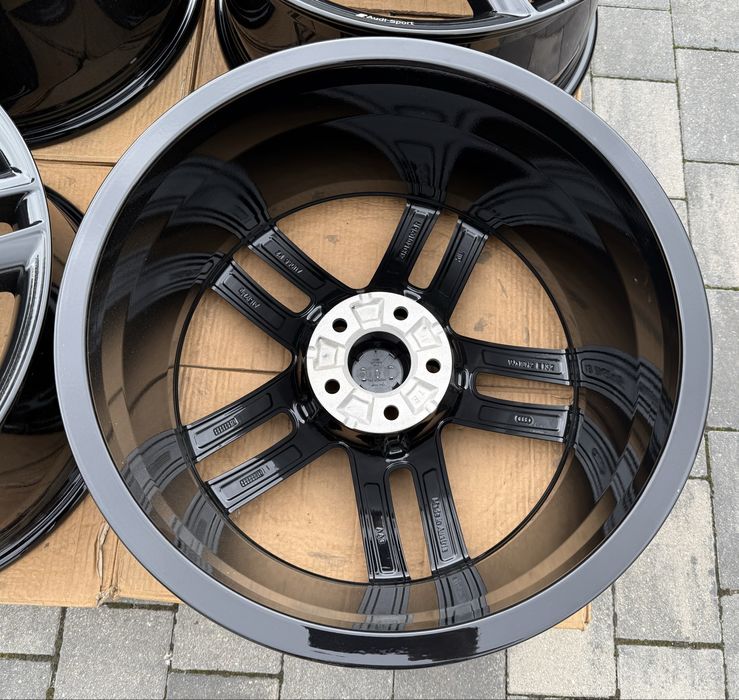 Oryginalne felgi Audi Sport 19" 9J et32 A4 A5 A6 A7 A8 Q5 Q7 Q8 5x112