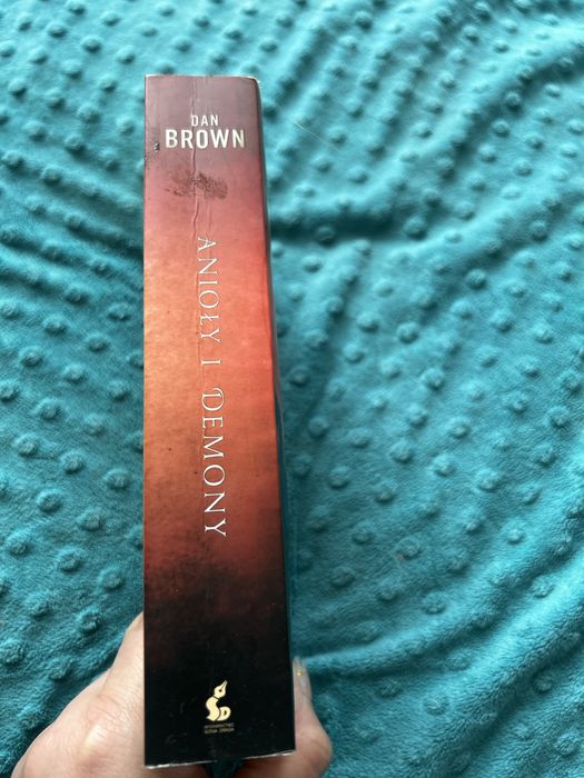 Anioły i demony / Dan Brown