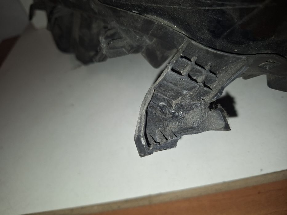 Farol direito Renault megane iv de 2018