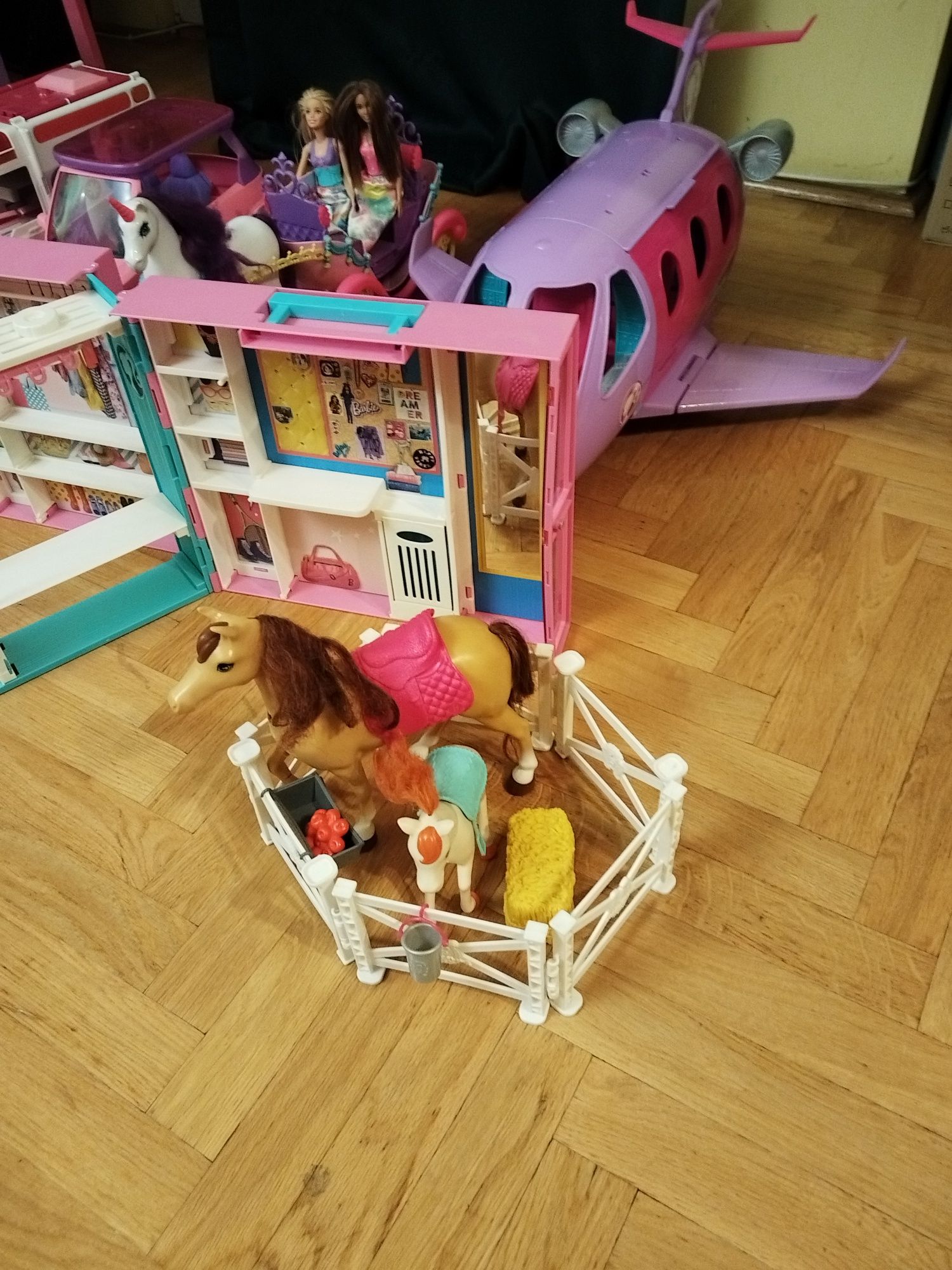 Domek dla lalek Barbie i wiele innych !!!