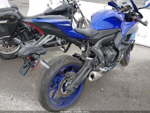 YAMAHA YZFR7 r7 р7 2024