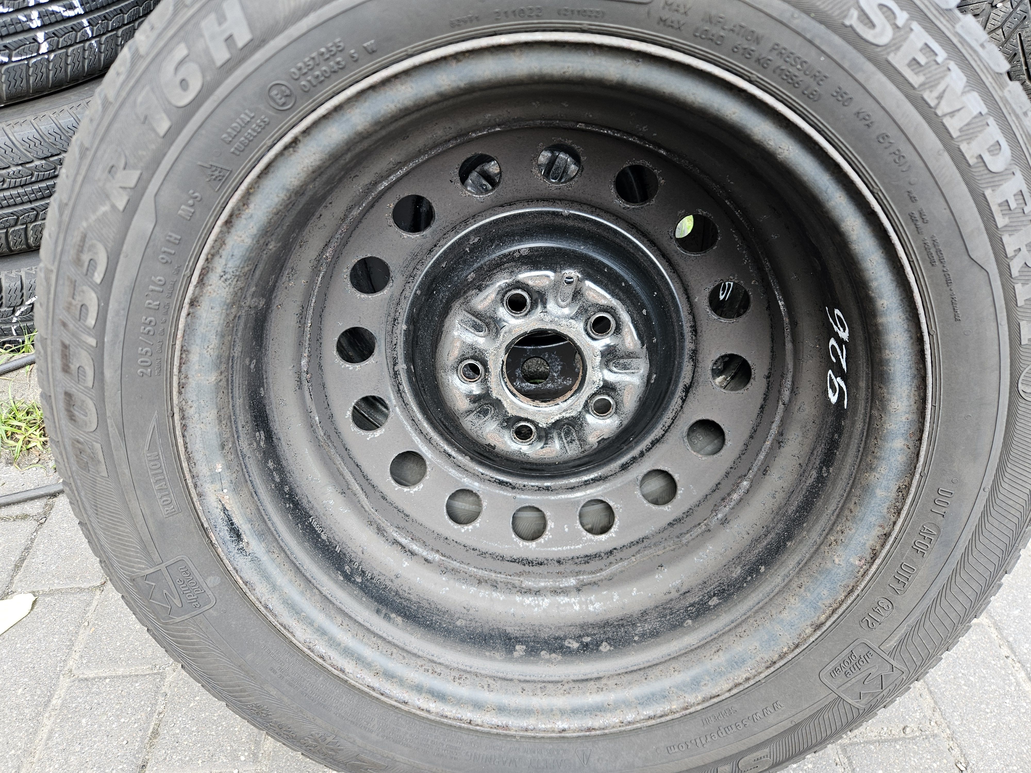 4x Felgi stalowe używane ALCAR 16 5x114,3 ET45 Toyota Auris [926]