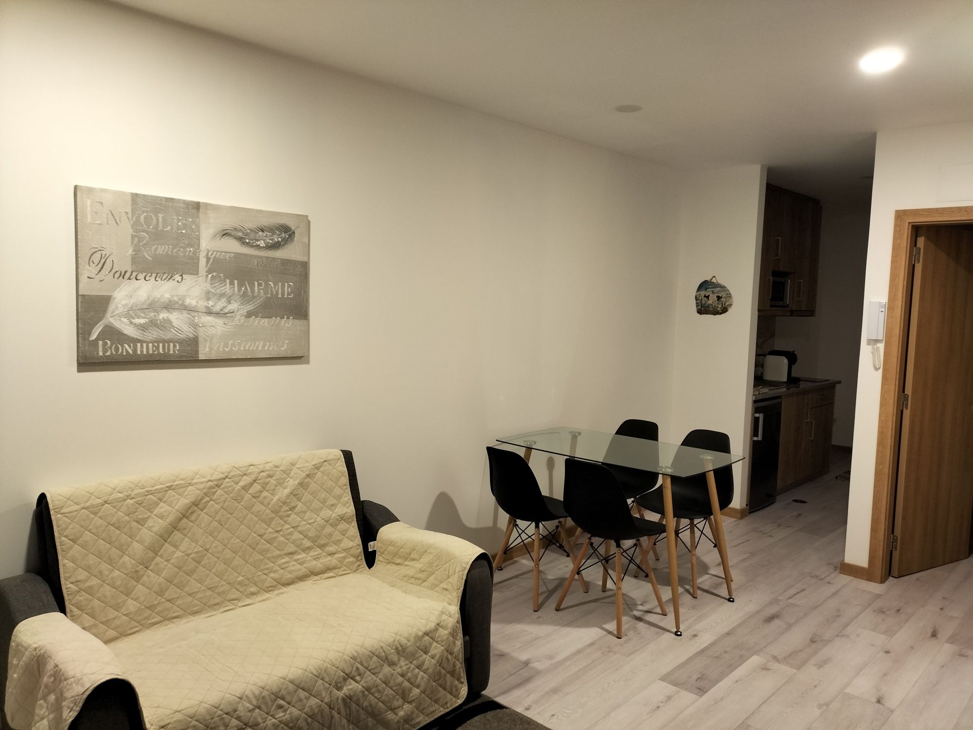 Alugo Apartamento T1