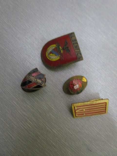 4 pins antigos vintage Benfica Fiat Portugal