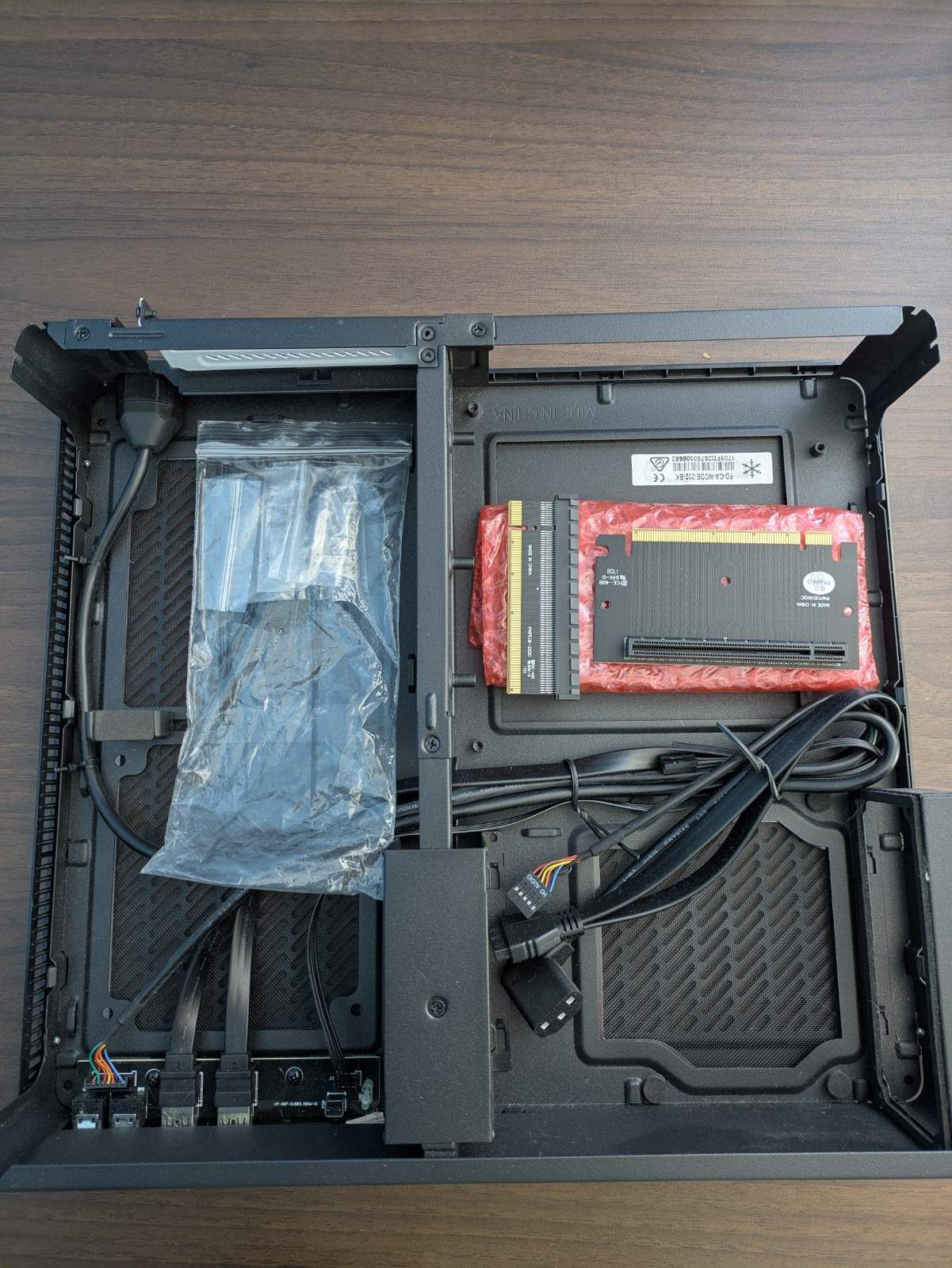 Корпус для пк fractal design node 202