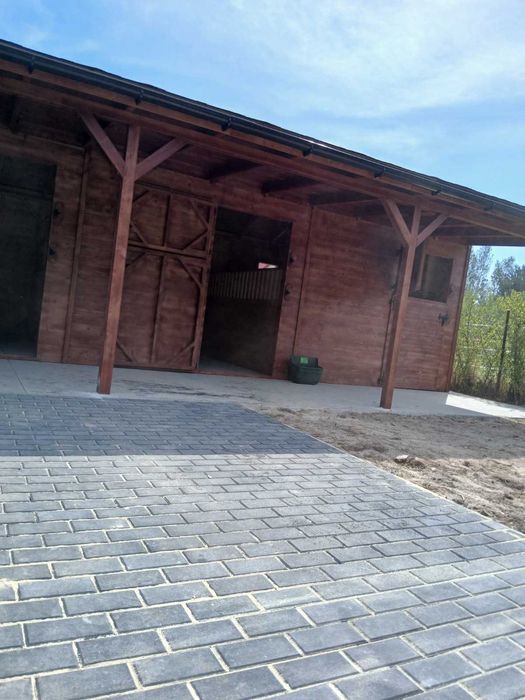 Stajnia drewniana Wolnostojąca na 3-4 Konie Szybka realizacja Montaż