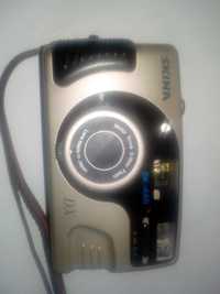 Породам старый плёночный фотоаппарат
