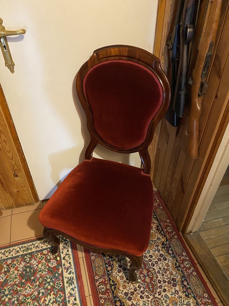 Krzesło typu Simmler po renowacji