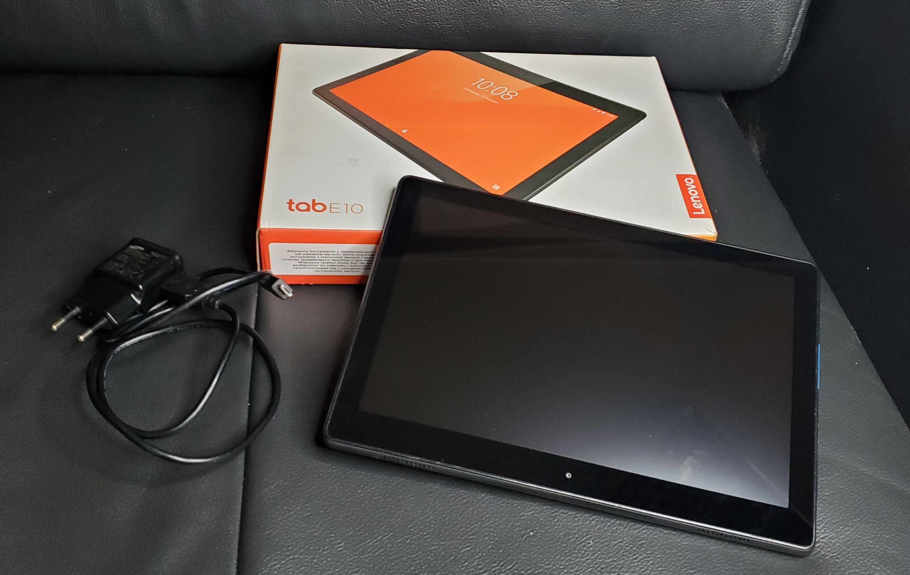 Tablet Lenovo Tab E10 na kartę SIM