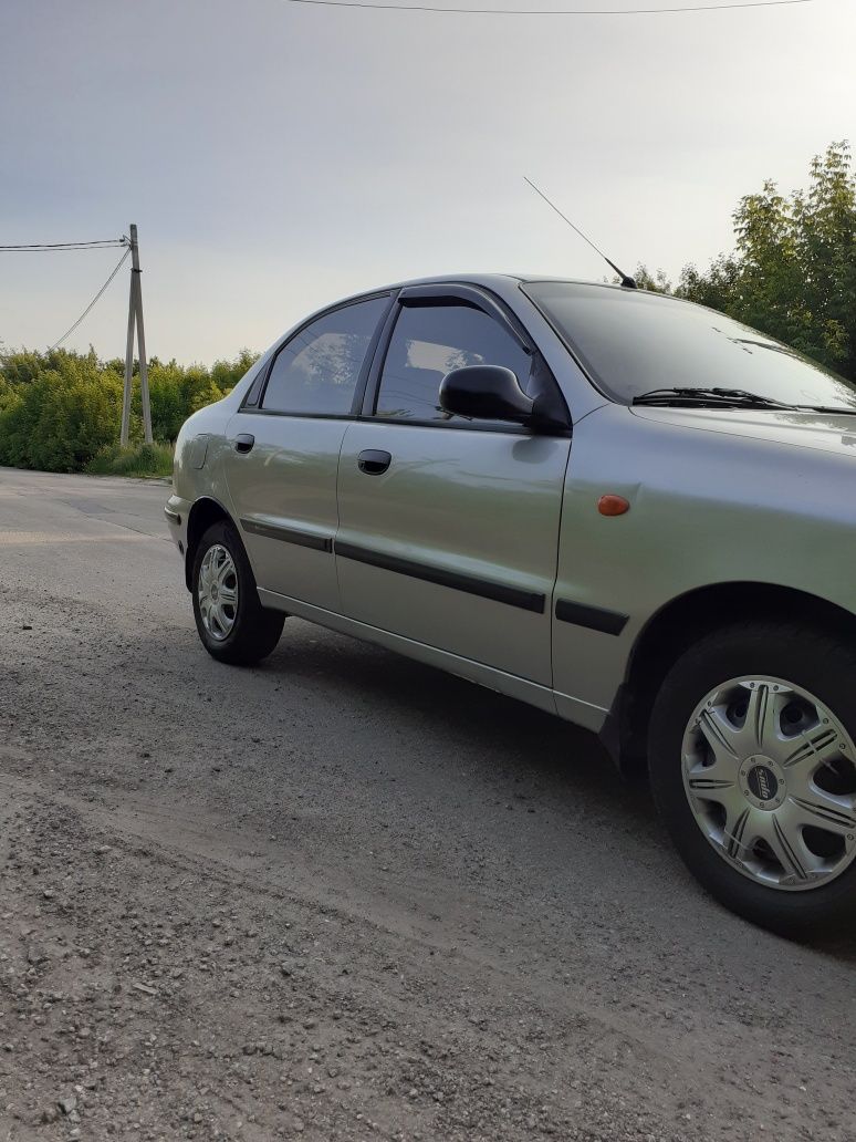 Продам део ланос