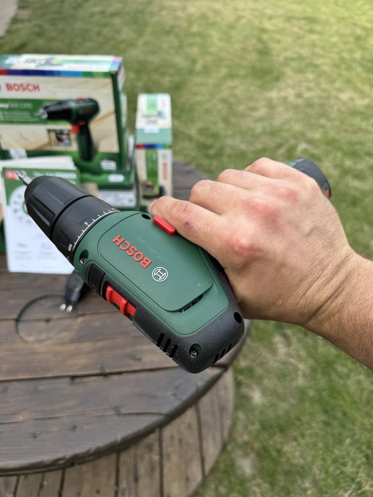 Bosch EasyDrill 1200 Шуруповерт акумуляторний