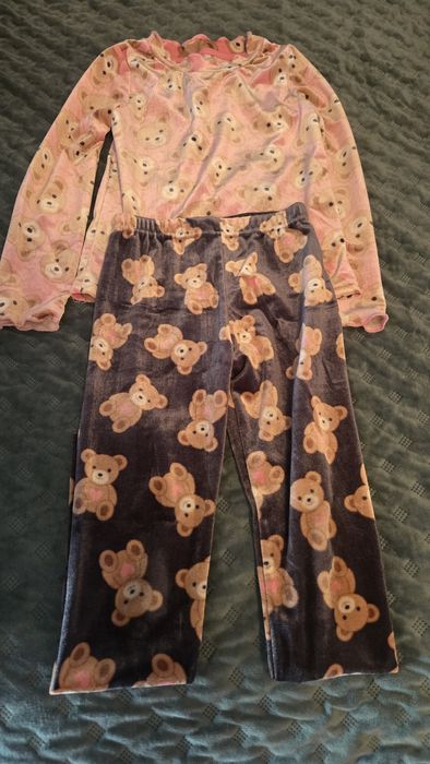 Zestaw na dzień misia,dres ,bluza,getry Miś