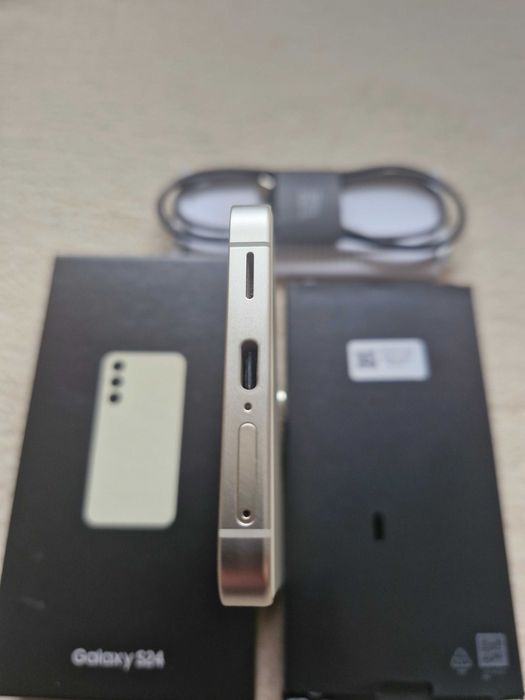 Samsung Galaxy S24, 256GB, igła, jak nowy