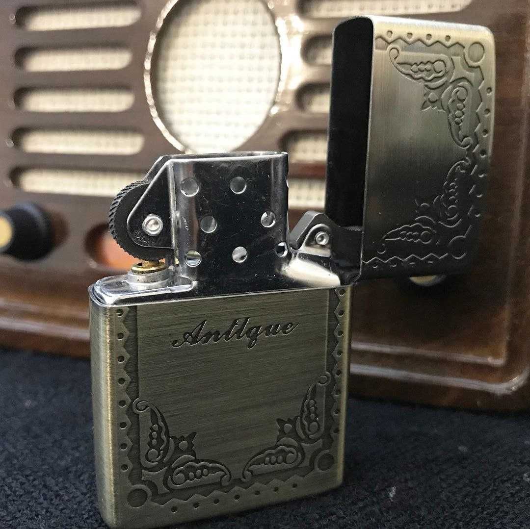 Запальничка Zippo Antique Lock бензинова нова в коробці