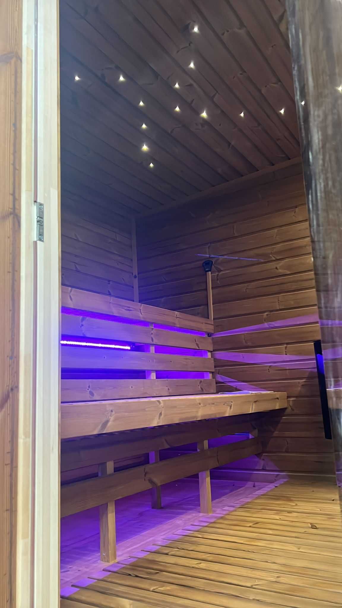 Modern Sauna Ogrodowa Bogato Wyposażona z Piecem Bania Ruska Domek