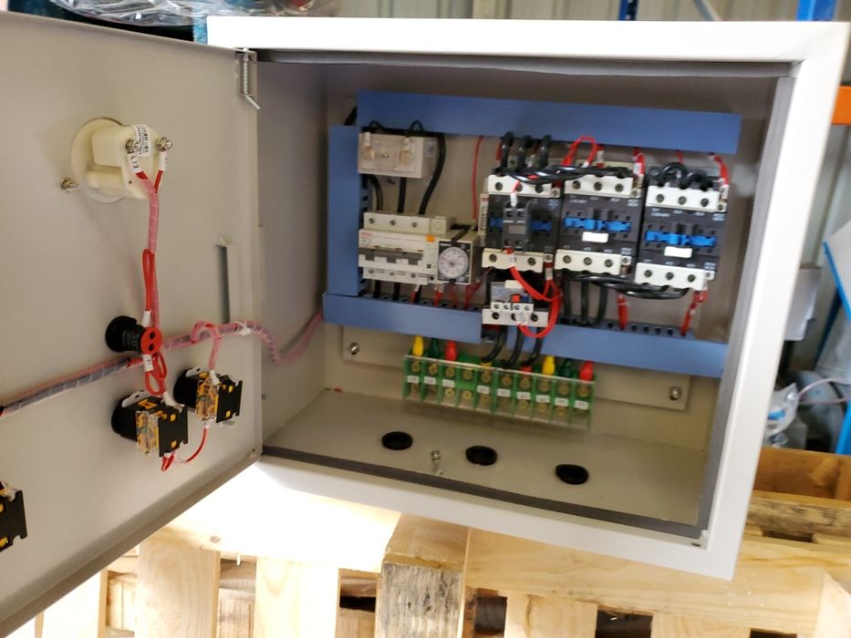 Quadro elétrico trifásico - estrela-triângulo - 40 cv, novo