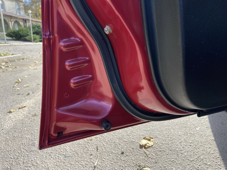 В продаже ланцер 9 универсал 3850$