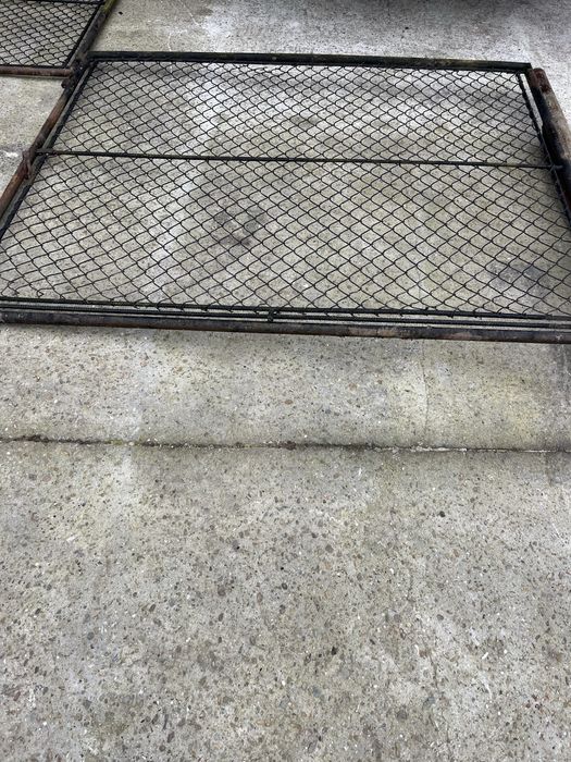 Brama wjazdowa z furtką