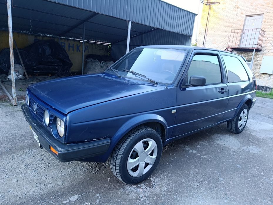 Golf 2 1.6 бензин  850$