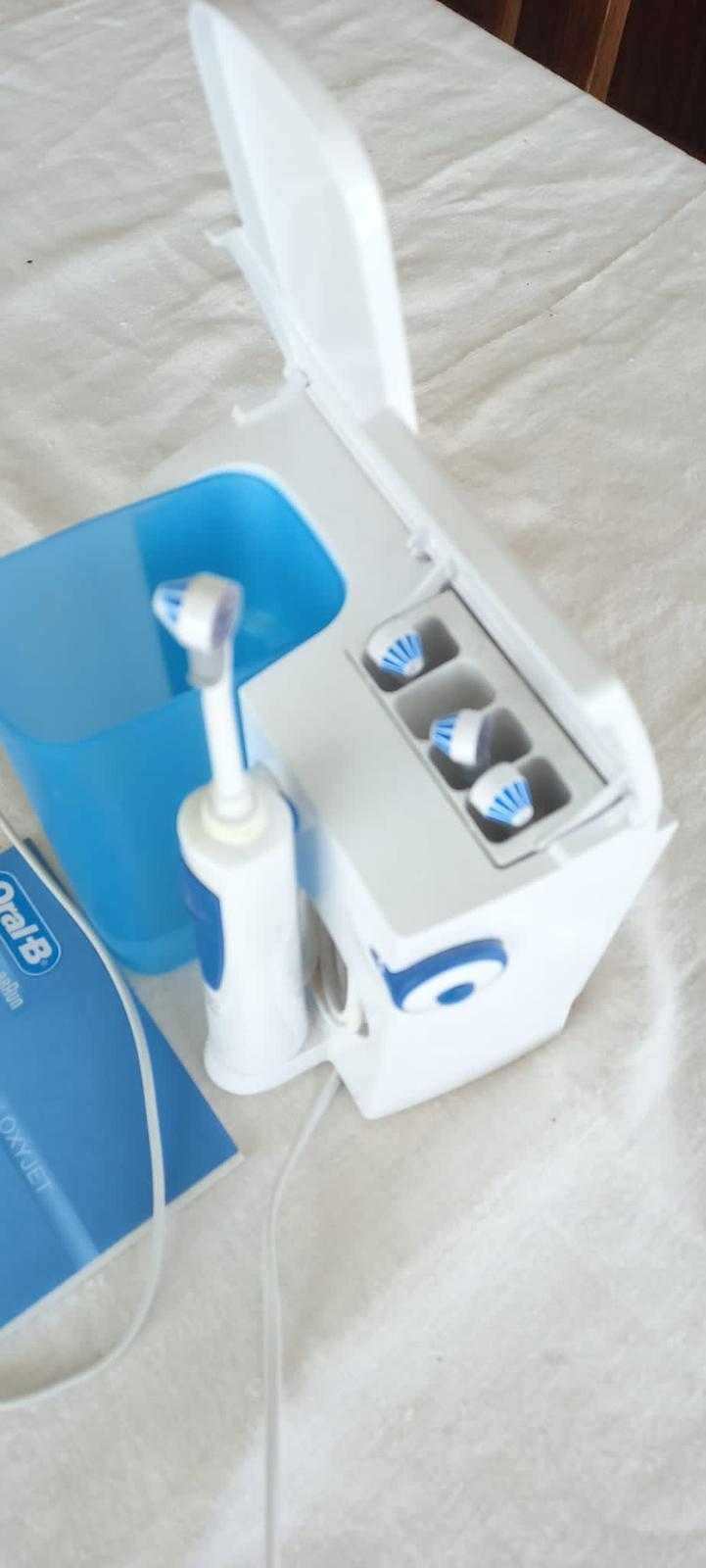 Escova de dentes eléctria Oral-B