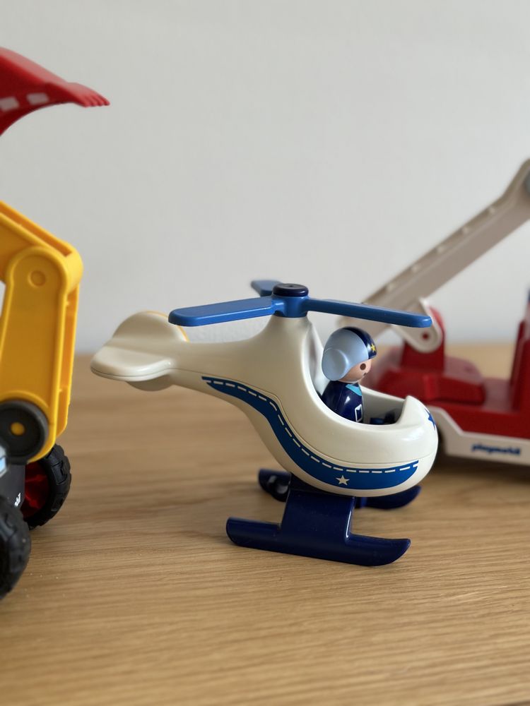 Playmobil strażak, helikopter, koparka + ludziki