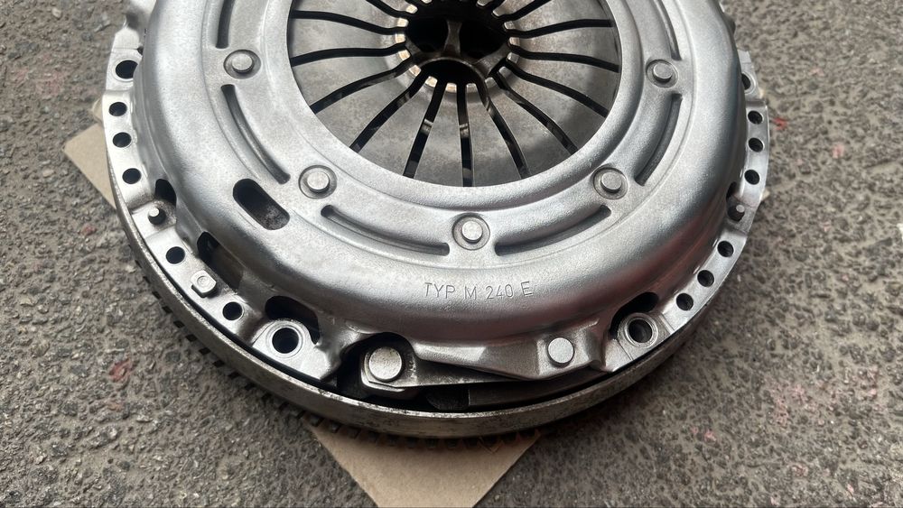 Маховик SACHS Fod C-Max 1.8 TDCI