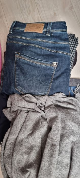 Zestaw ubran damskich r.40 L