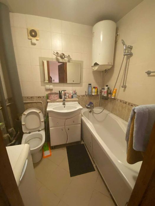 Продаж 1 к. кв. з сучасним ремонтом в районі Одеській