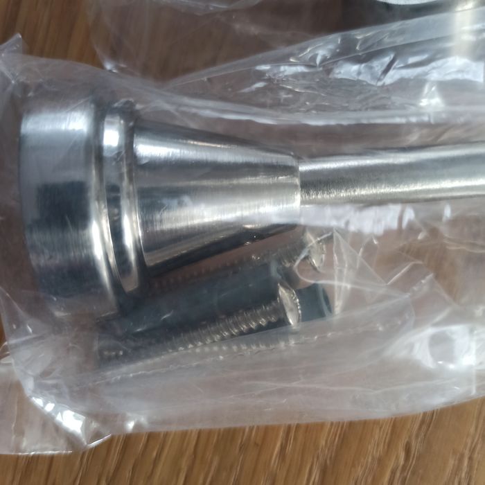 4 wsporniki pojedyncze stal inox