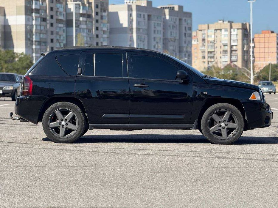 Jeep Compass 2006, 2.4 газ/бензин, механика