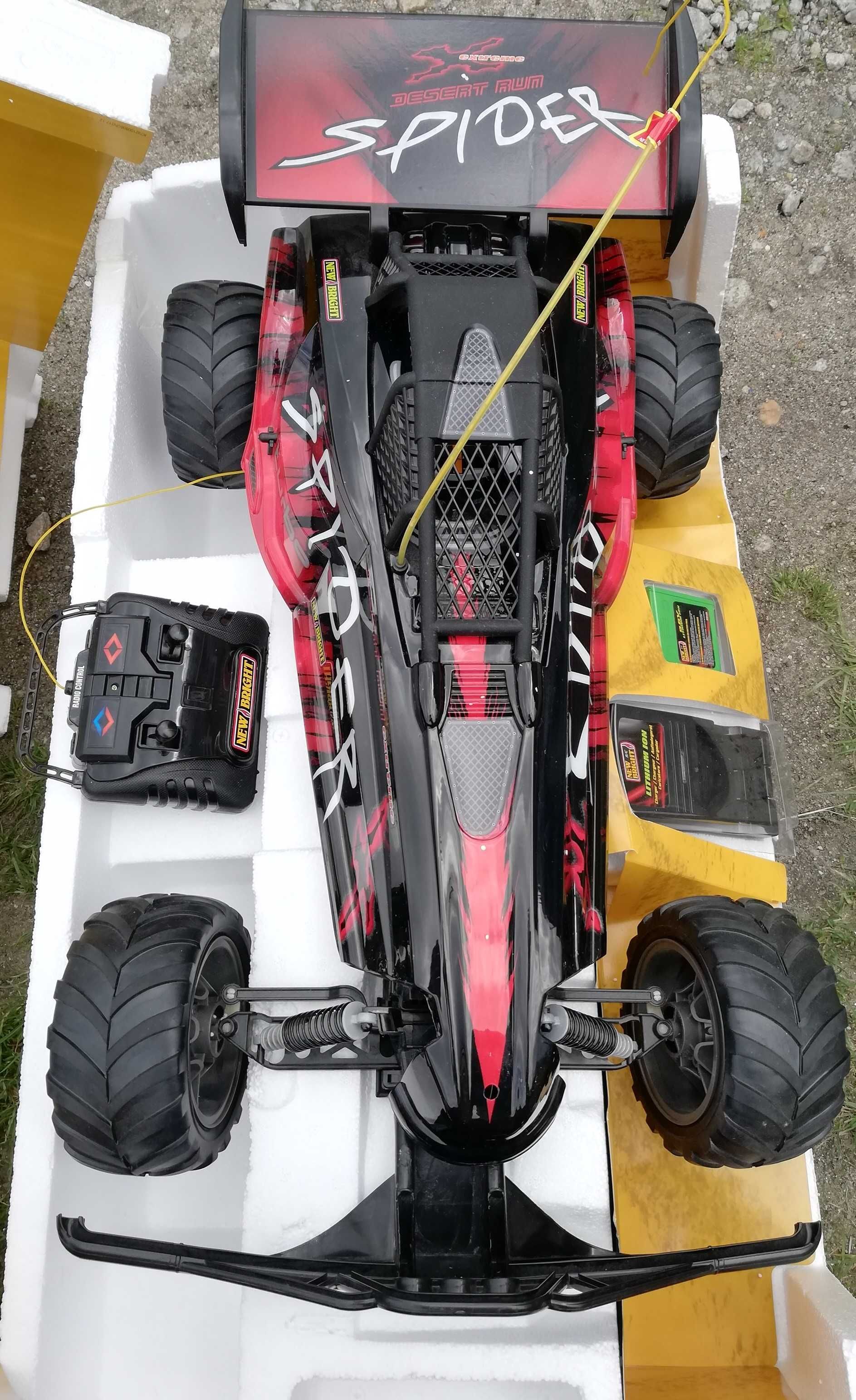 Auro RC Spider 60cm, 6V akumulator od 7 lat