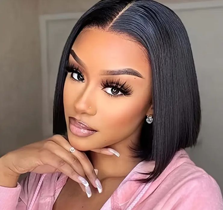 Парик черный каре