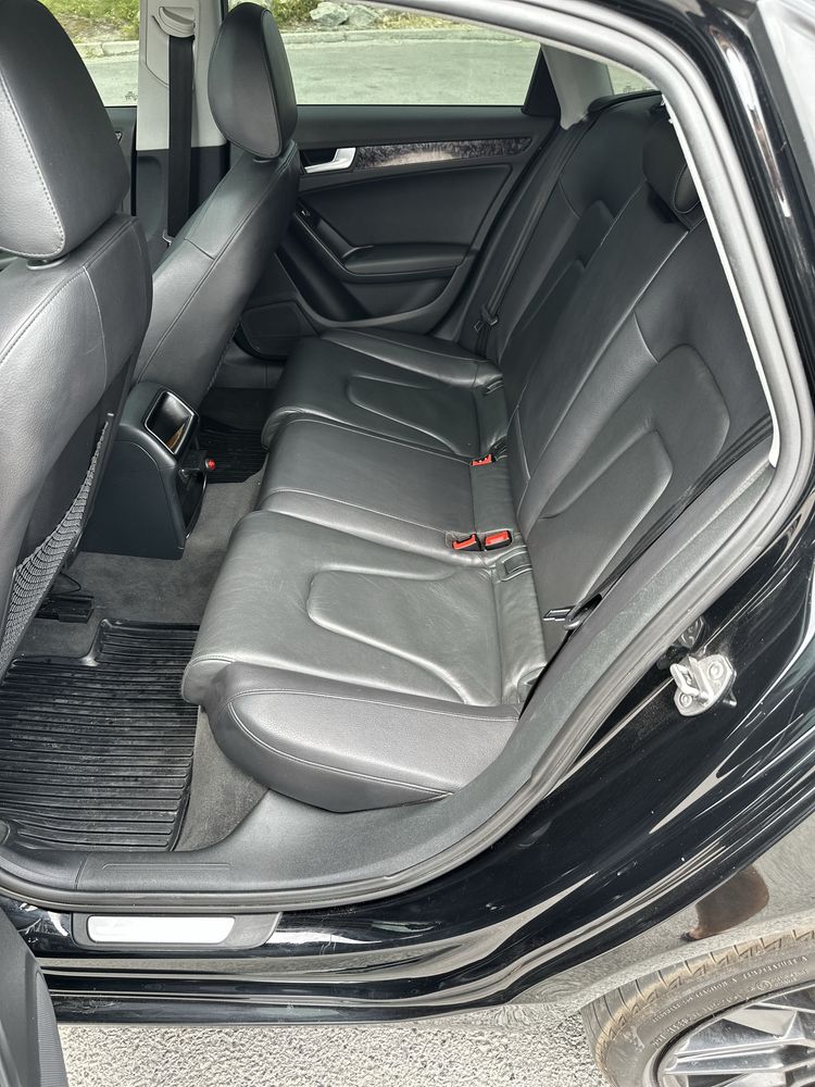Audi A4 B8 2013 - Premium - Quattro.
