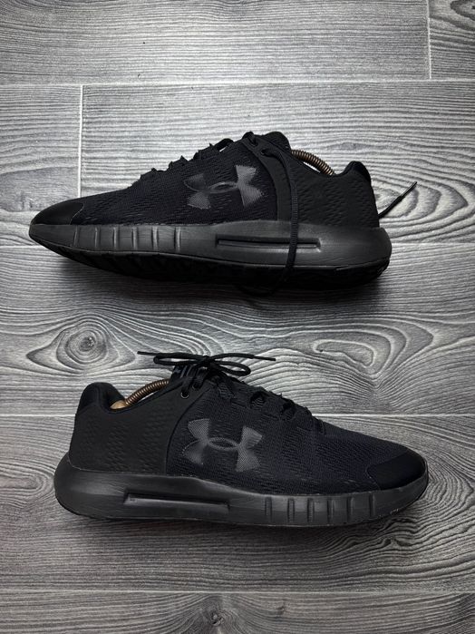 Кроссовки мужские Under Armour Размер 46 стелька 30см